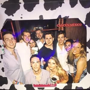 Meet your Posher, Logan